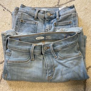 BUNDLE OF KIDS SIZE 7 AND 8 OLD NAVY JEANS